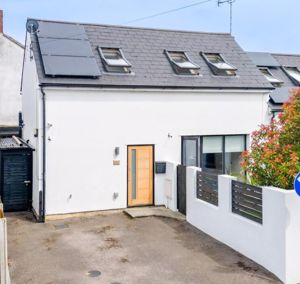 Photo 16- click for photo gallery